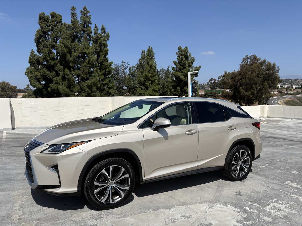 Lexus RX photo 56