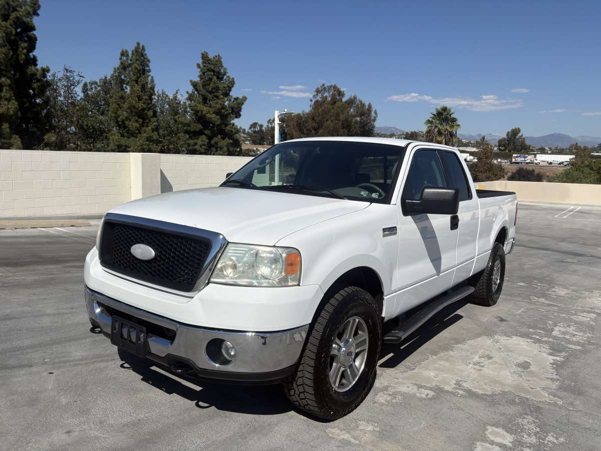 Ford F-150 photo 4