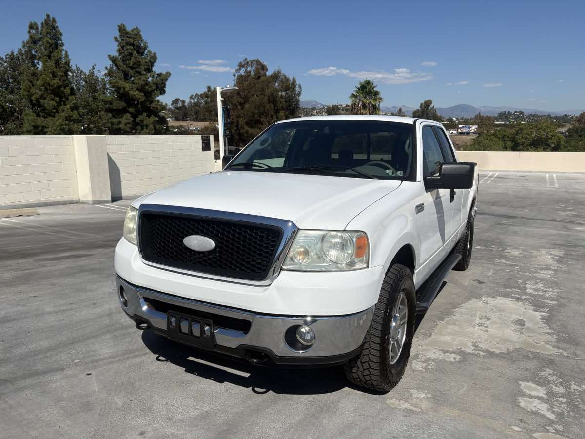 Ford F-150 photo 5