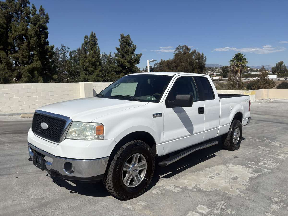Ford F-150 photo 8