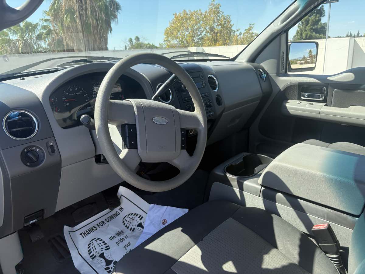 Ford F-150 photo 18
