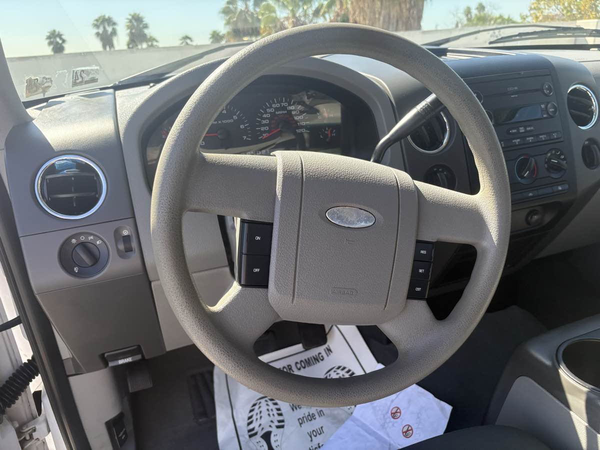 Ford F-150 photo 20