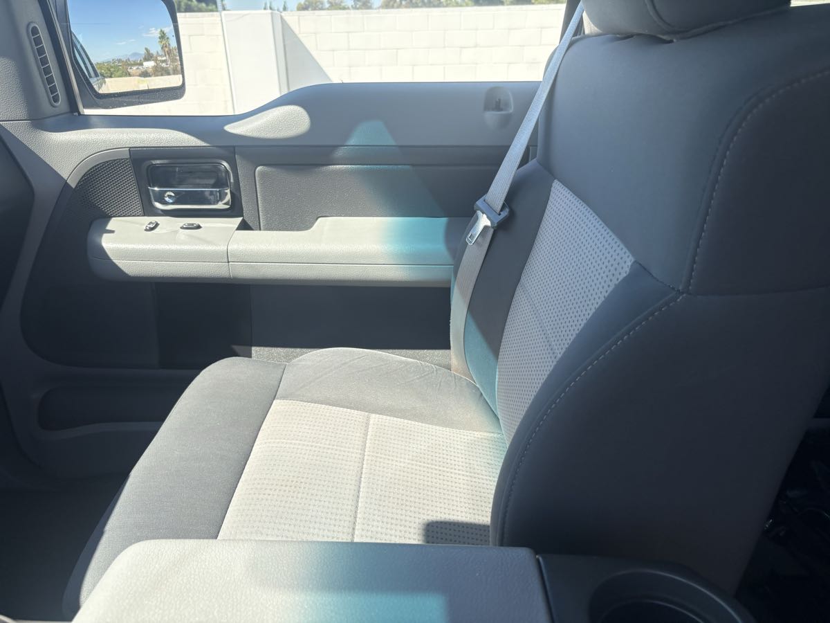 Ford F-150 photo 23