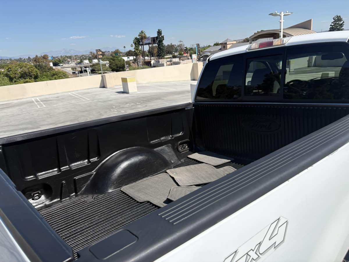 Ford F-150 photo 35