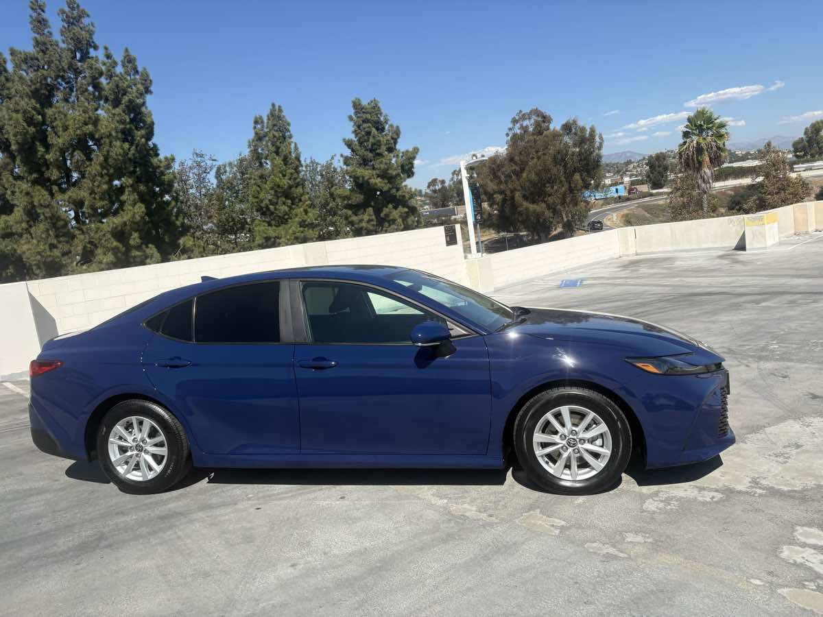 Toyota Camry photo 28