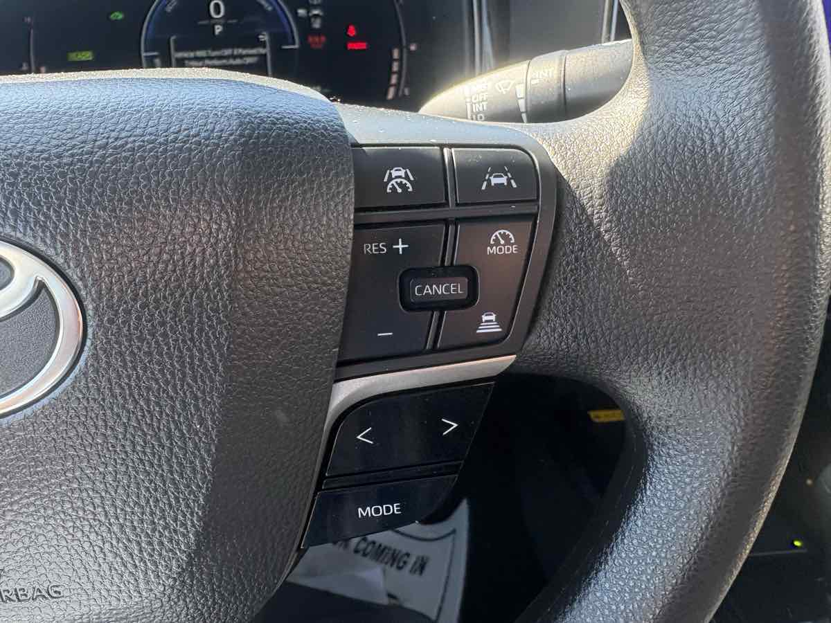 Toyota Camry photo 28