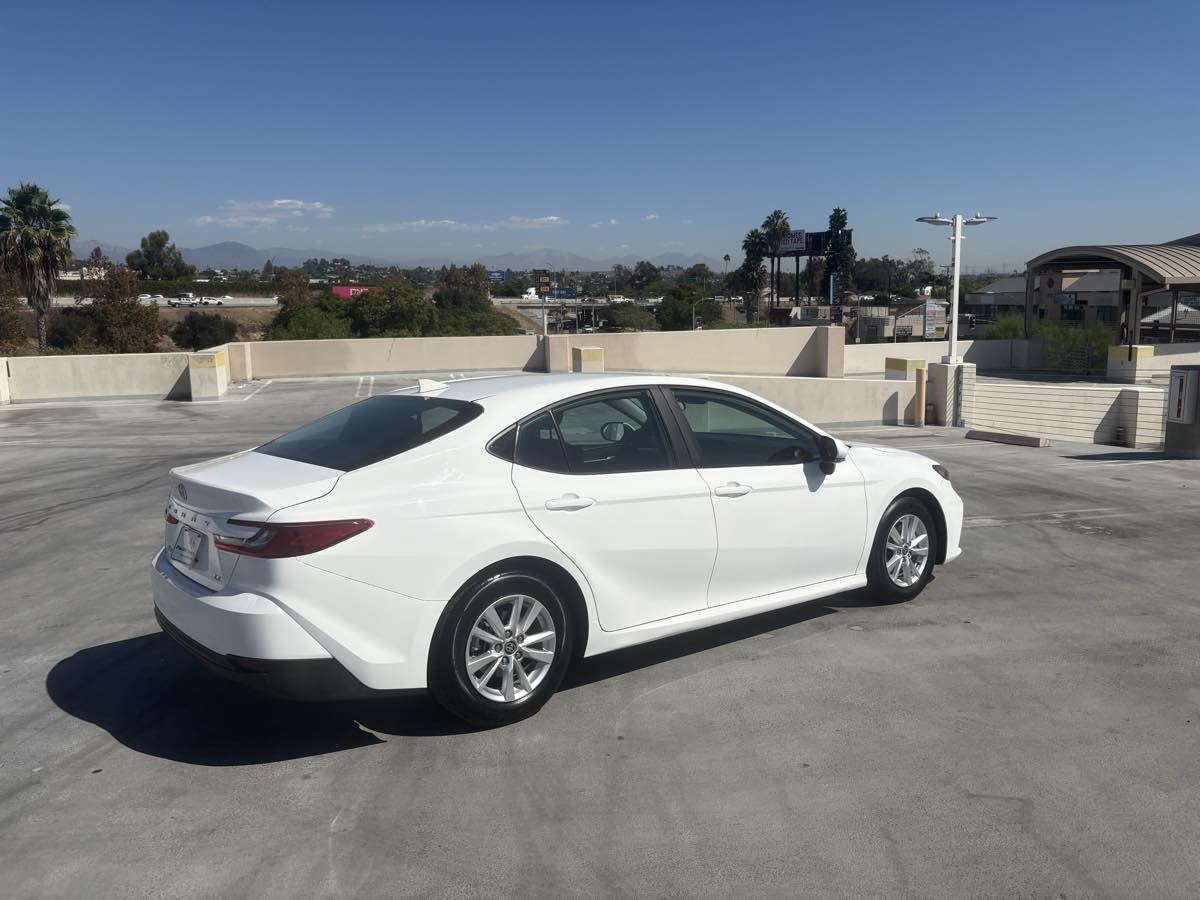 Toyota Camry photo 38