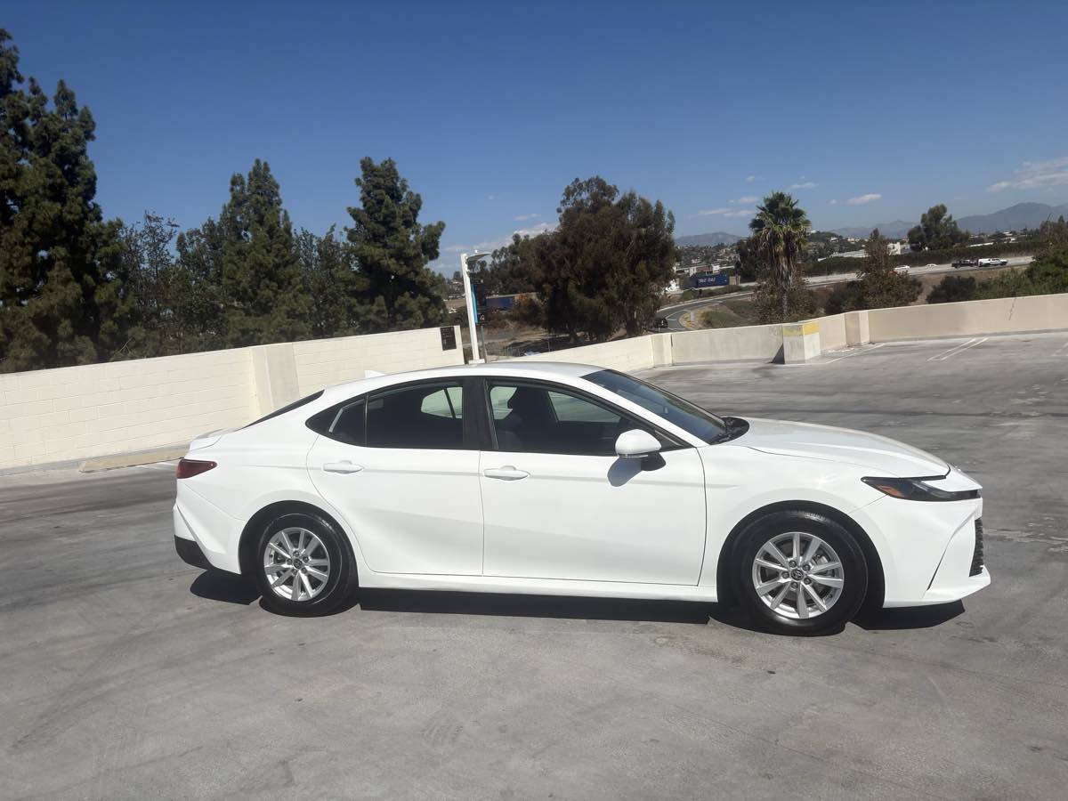 Toyota Camry photo 39