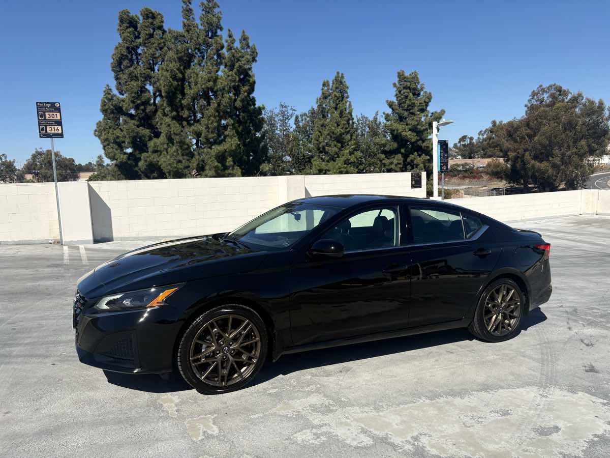 Nissan Altima photo 38