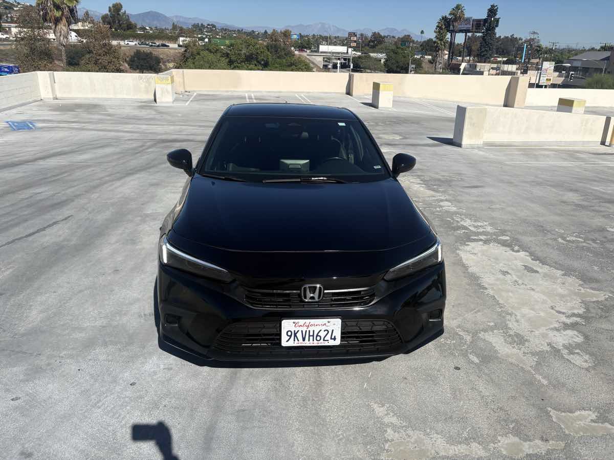 Photo 7 of this Honda Civic Sedan