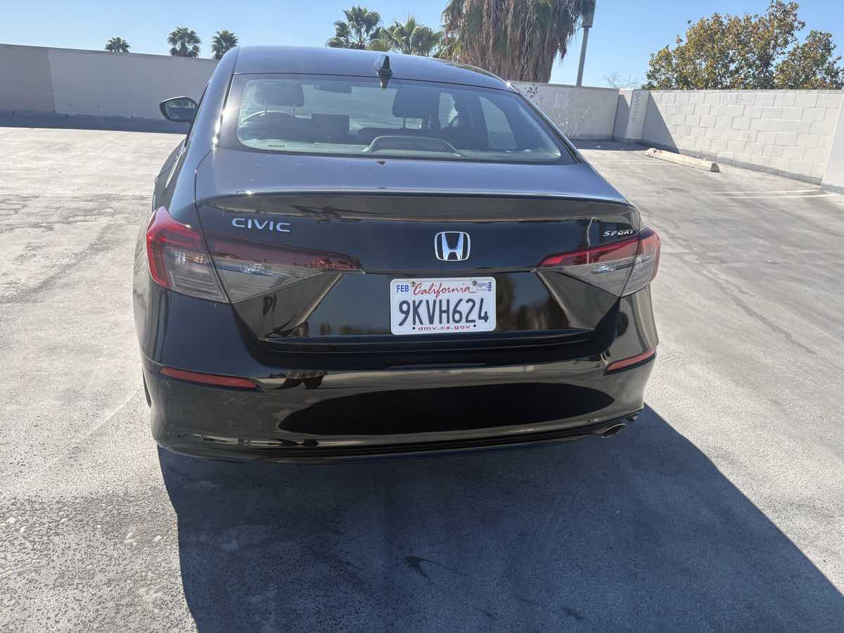 Photo 12 of this Honda Civic Sedan