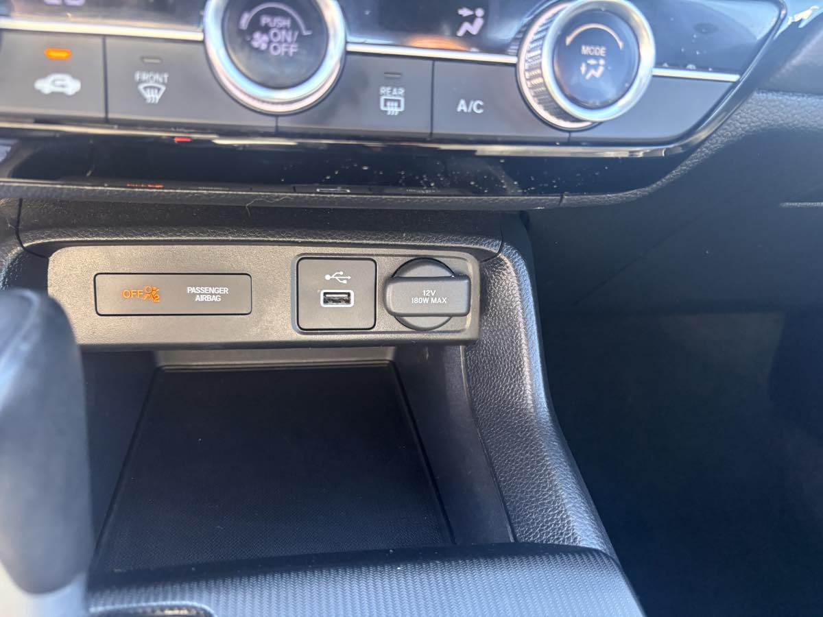 Photo 20 of this Honda Civic Sedan