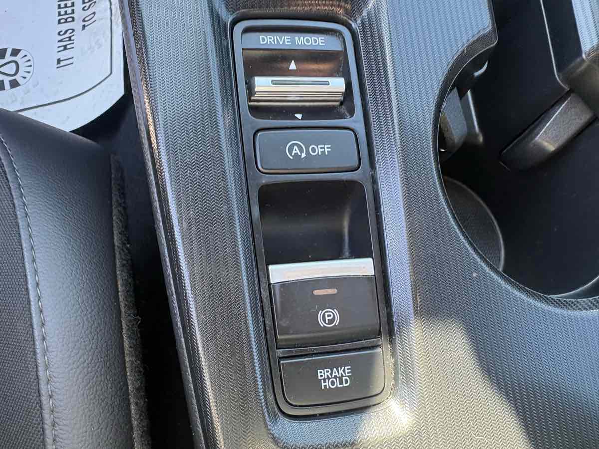 Photo 22 of this Honda Civic Sedan