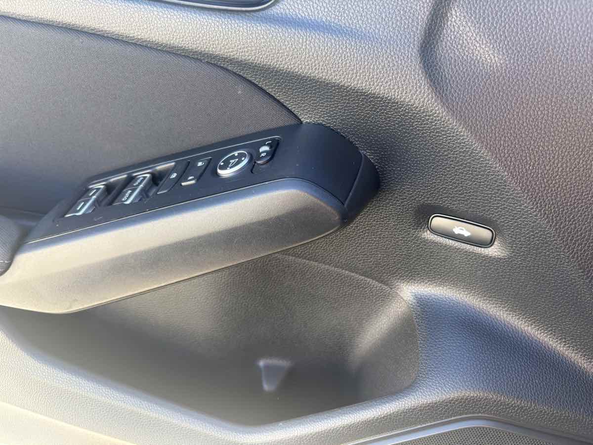 Photo 23 of this Honda Civic Sedan