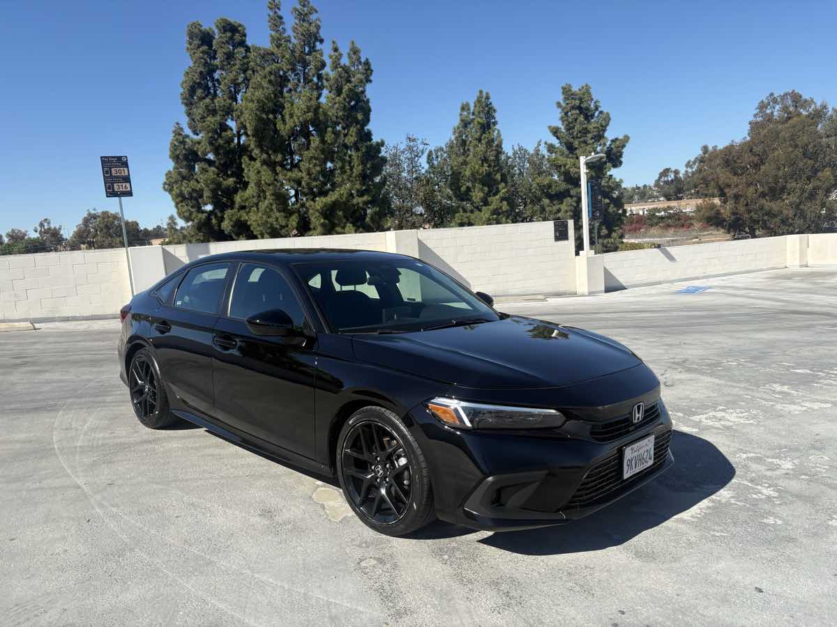 Photo 27 of this Honda Civic Sedan
