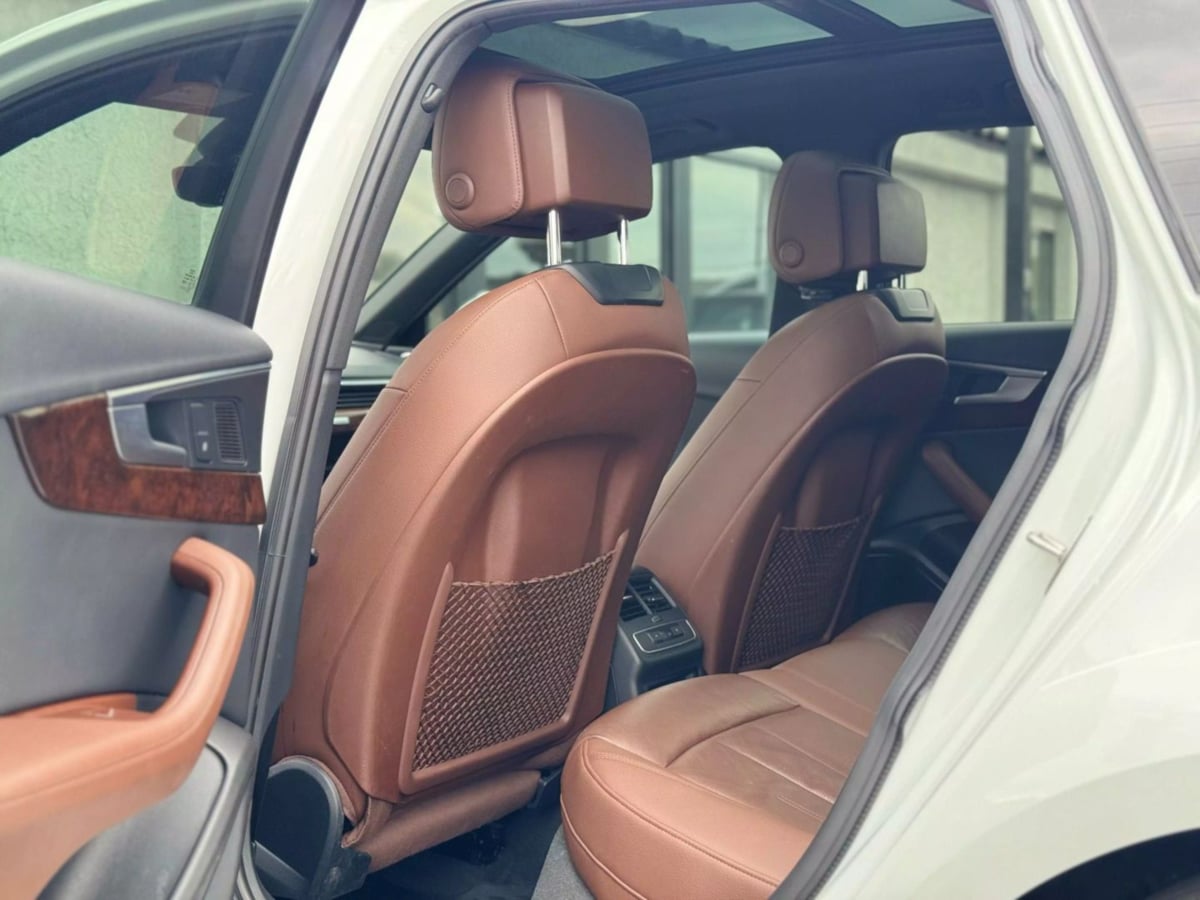 2019 Audi A4 Allroad Quattro Premium Plus photo 10
