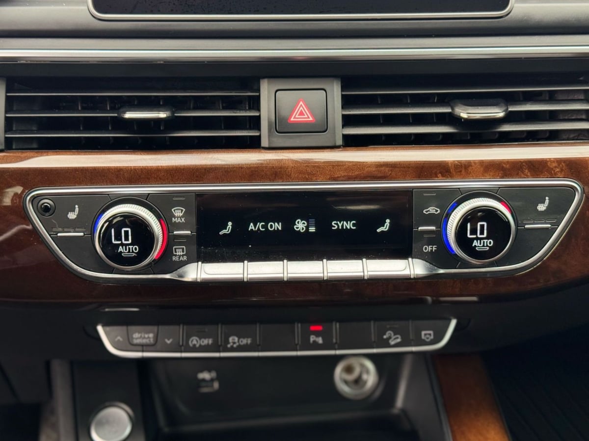 2019 Audi A4 Allroad Quattro Premium Plus photo 18