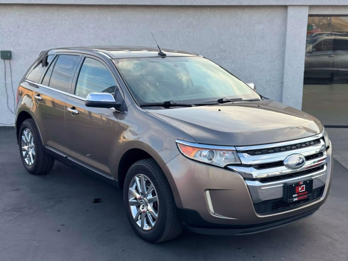 2013 Ford Edge Limited photo 2