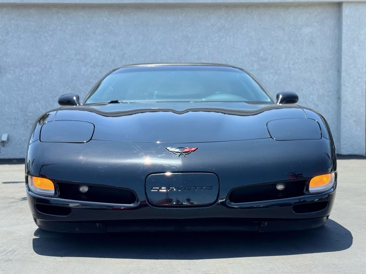 1998 Chevrolet Corvette photo 4