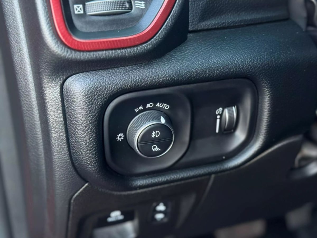 2022 Ram 1500 Rebel photo 36