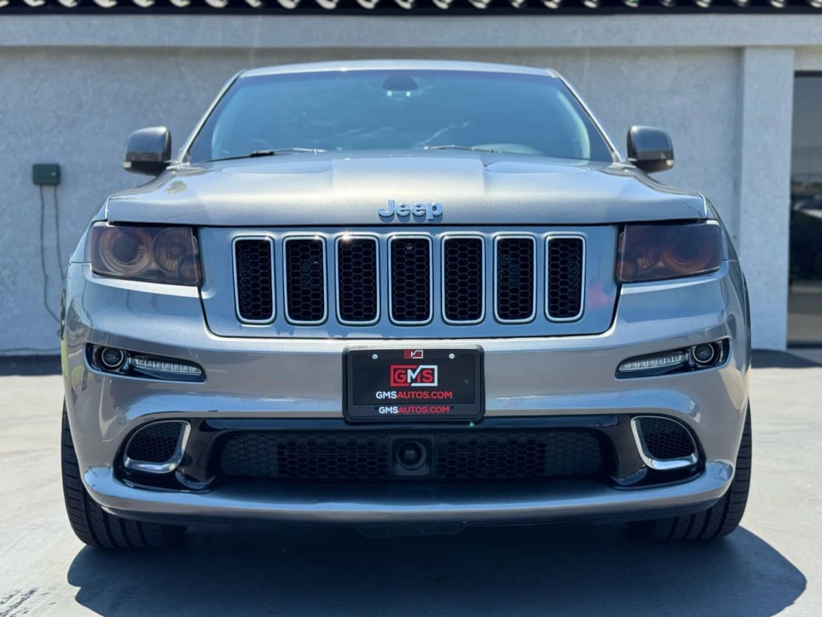 2012 Jeep Grand Cherokee SRT8 photo 4