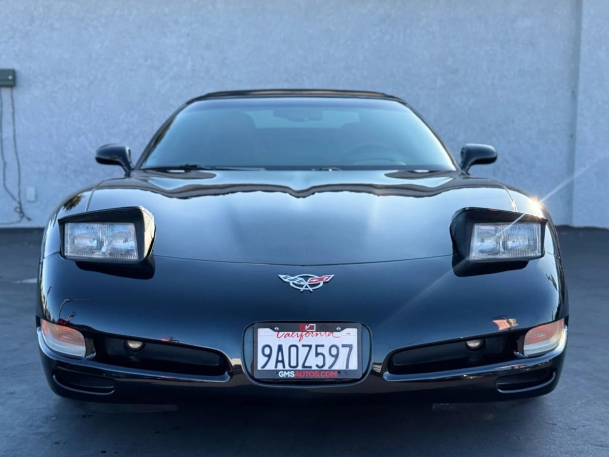 2002 Chevrolet Corvette photo 4