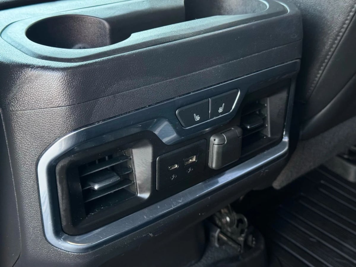 2021 Gmc Sierra 1500 SLT photo 24