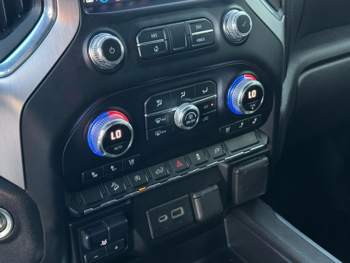 2021 Gmc Sierra 1500 SLT photo 26