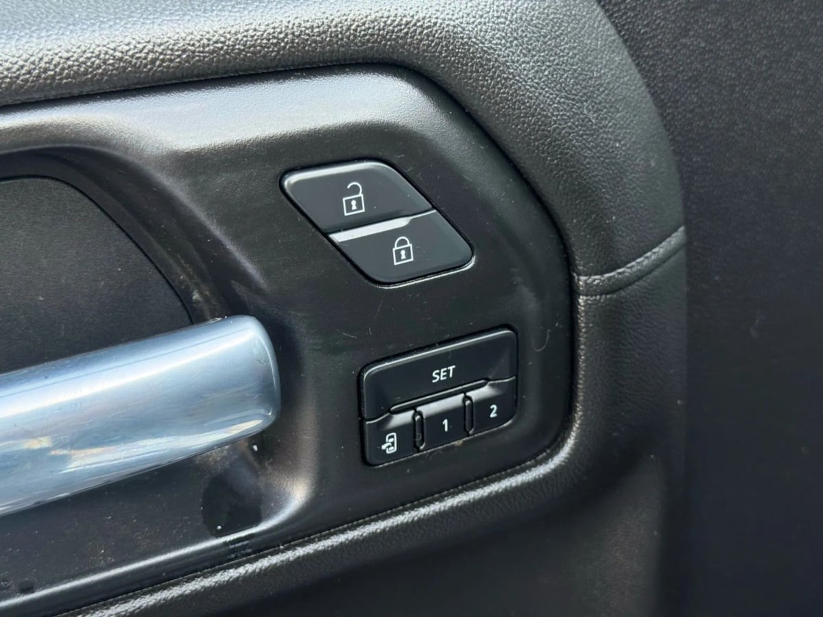 2021 Gmc Sierra 1500 SLT photo 35