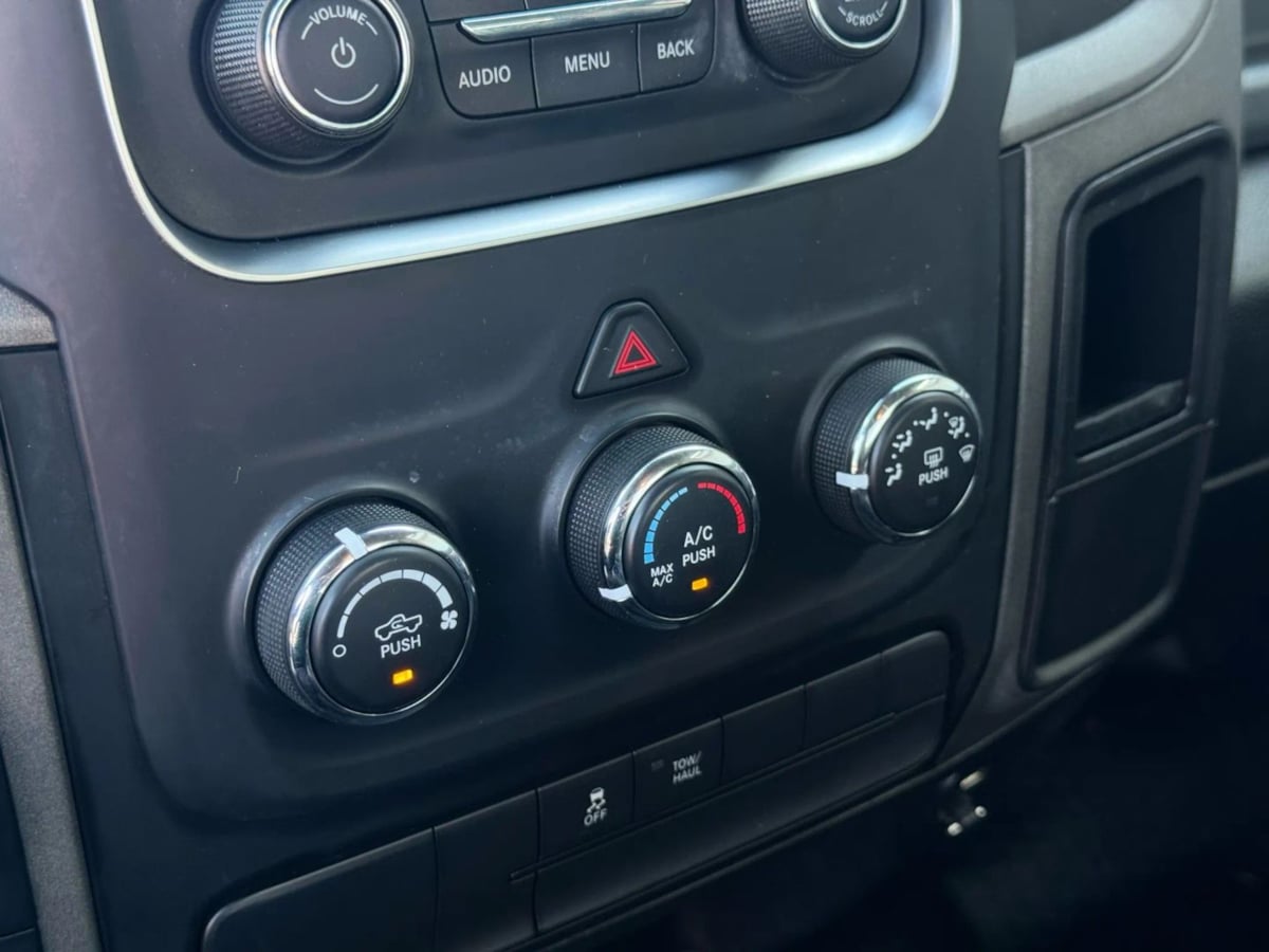 2020 Ram 1500 Classic photo 22