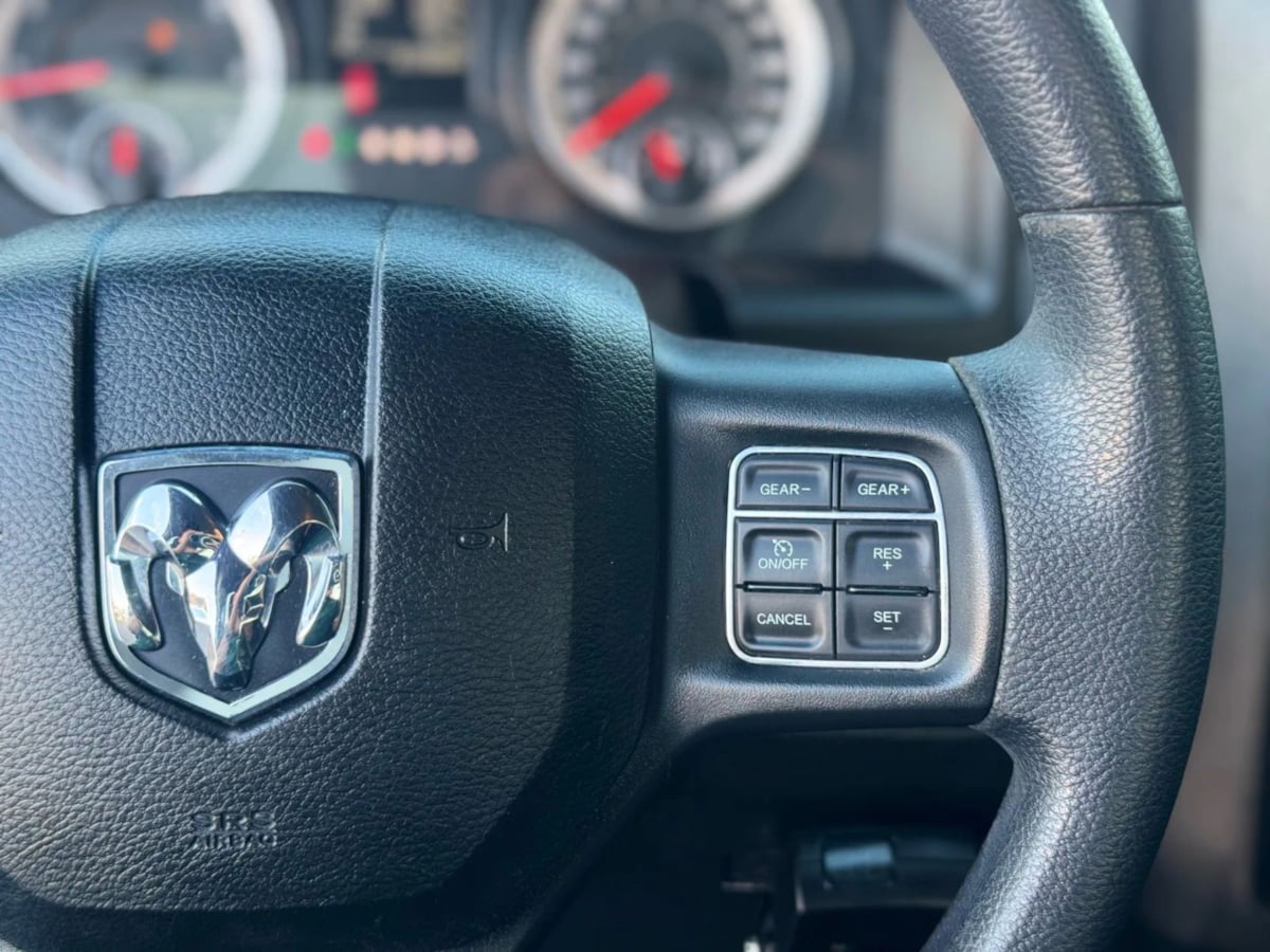 2020 Ram 1500 Classic photo 27