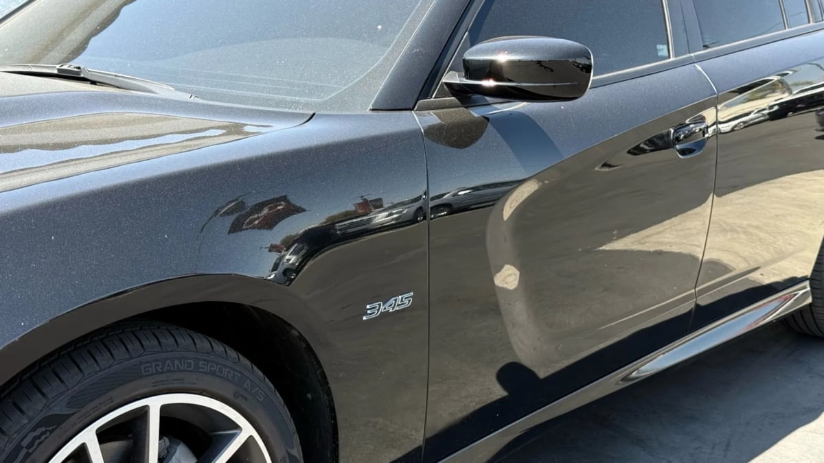 2023 Dodge Charger R/T photo 10