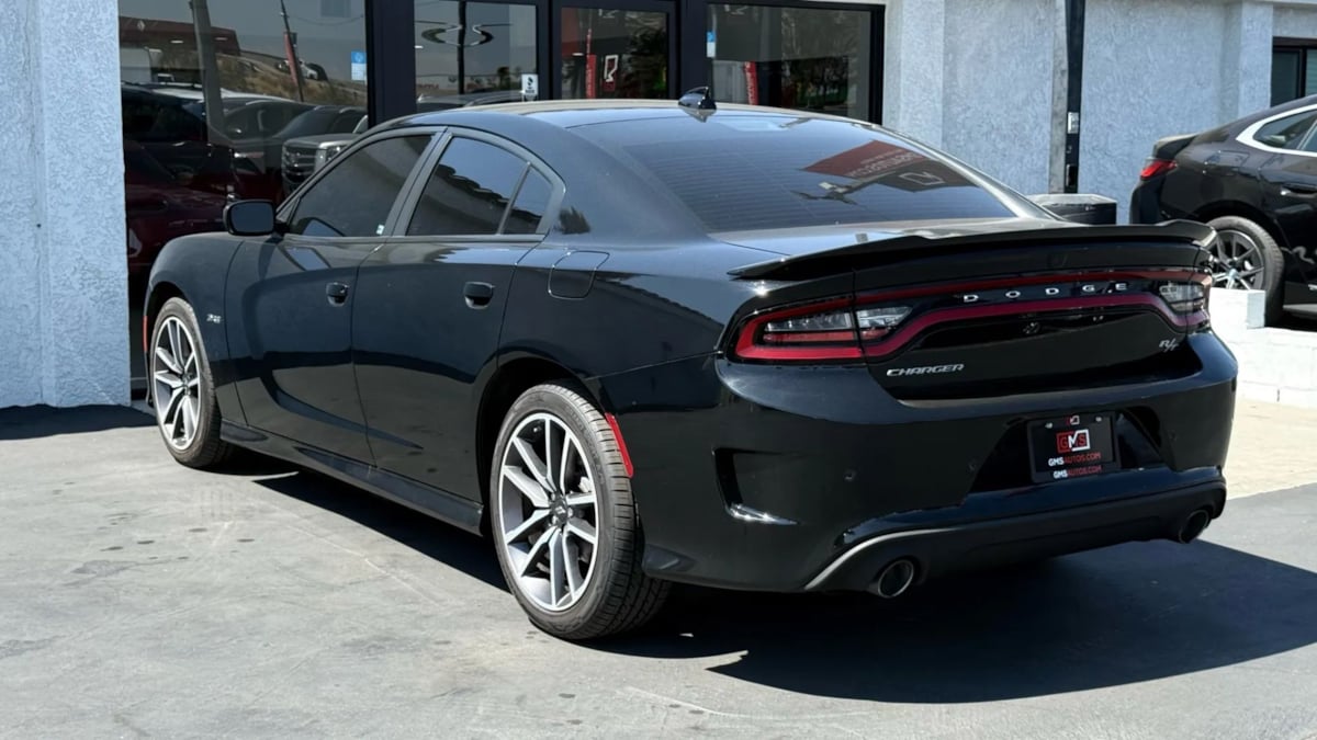 2023 Dodge Charger R/T photo 11
