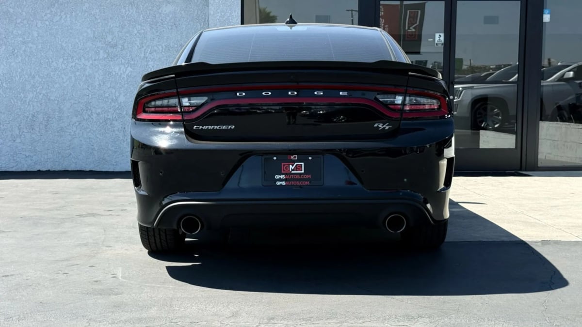 2023 Dodge Charger R/T photo 13