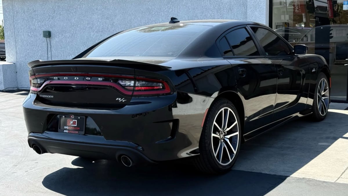 2023 Dodge Charger R/T photo 15
