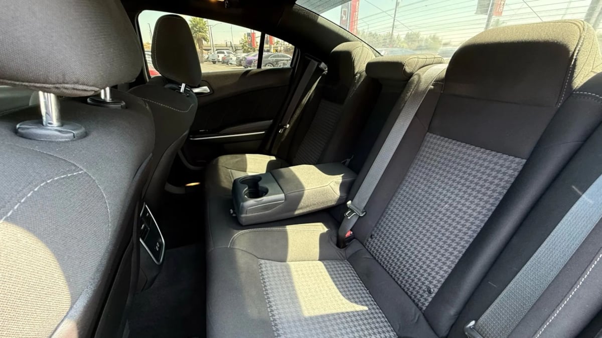 2023 Dodge Charger R/T photo 37