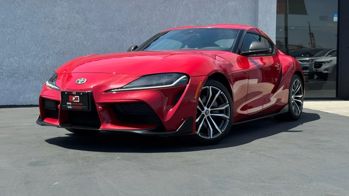 2021 Toyota Supra 2.0 photo 2