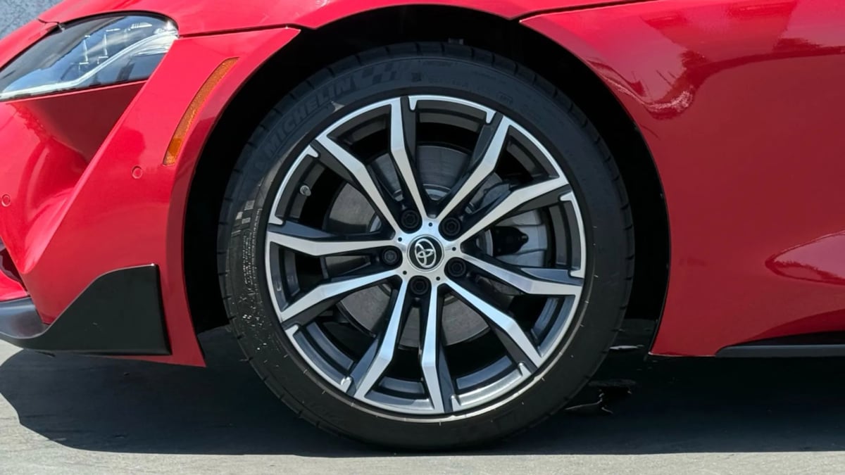 2021 Toyota Supra 2.0 photo 10