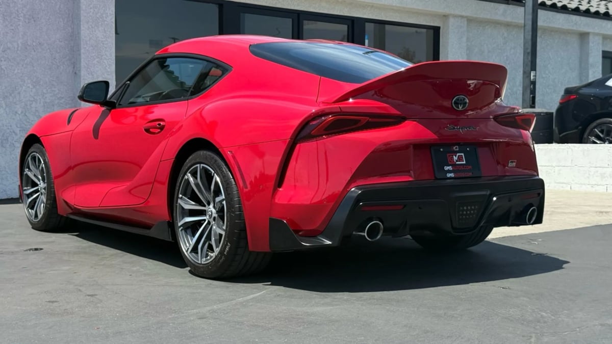 2021 Toyota Supra 2.0 photo 12