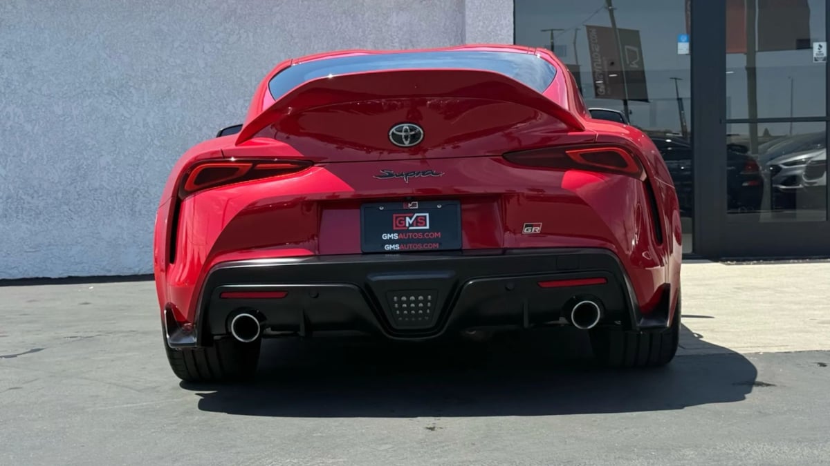 2021 Toyota Supra 2.0 photo 15
