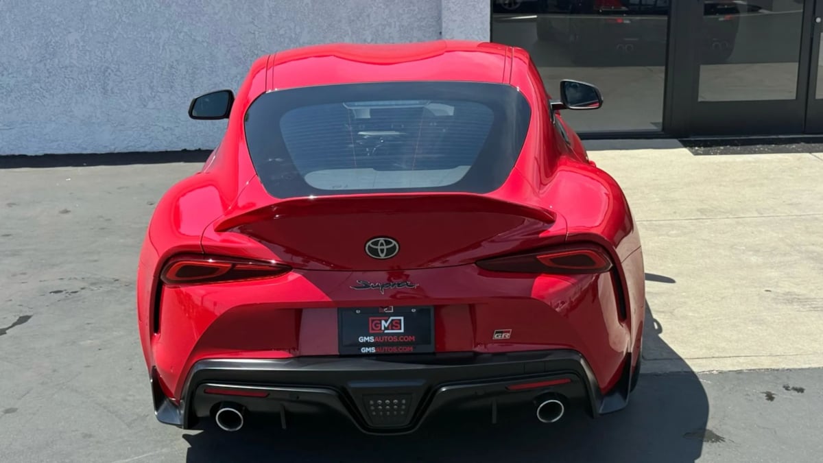 2021 Toyota Supra 2.0 photo 16
