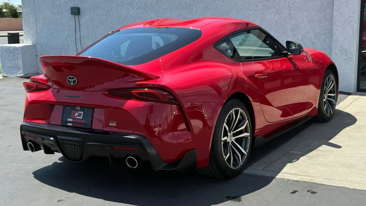 2021 Toyota Supra 2.0 photo 17