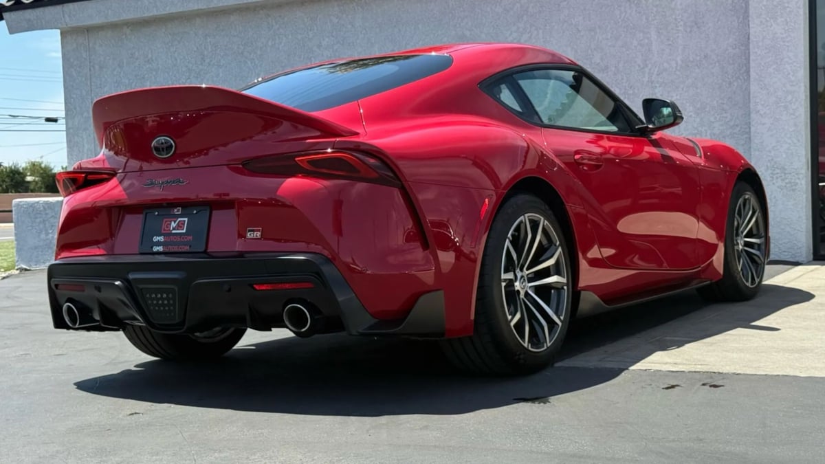 2021 Toyota Supra 2.0 photo 18