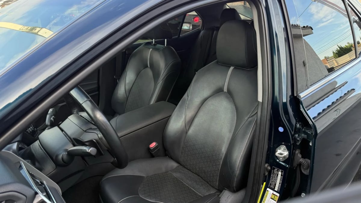 2018 Toyota Camry XSE photo 50