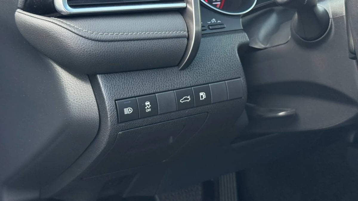 2018 Toyota Camry XSE photo 51