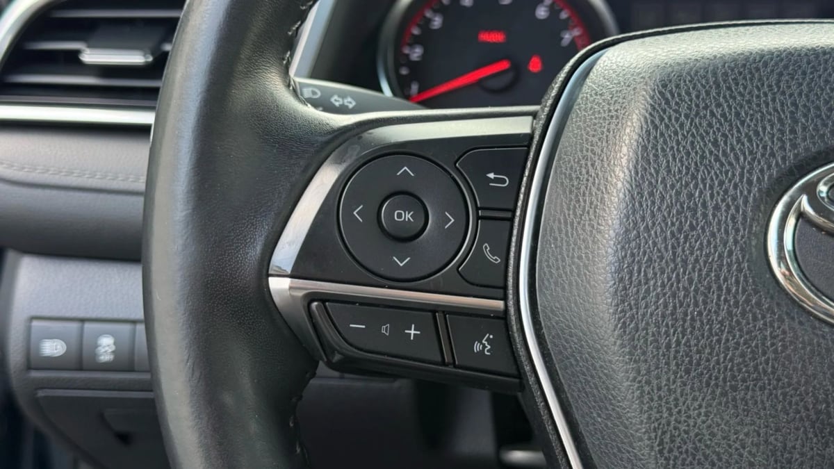 2018 Toyota Camry XSE photo 58