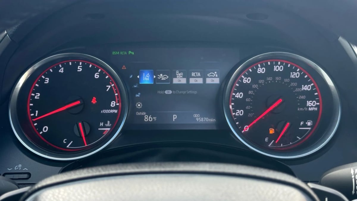 2018 Toyota Camry XSE photo 60