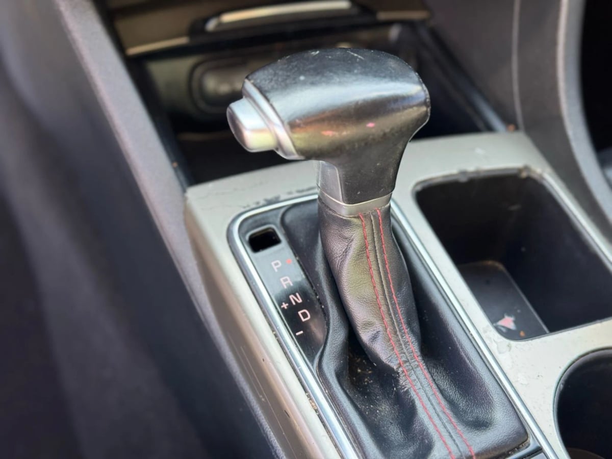 2016 Kia Optima SX Turbo photo 16