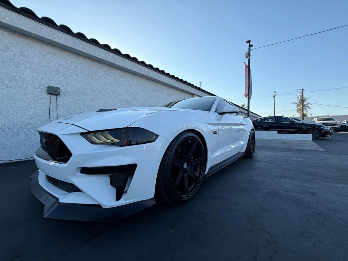 2018 Ford Mustang GT photo 9