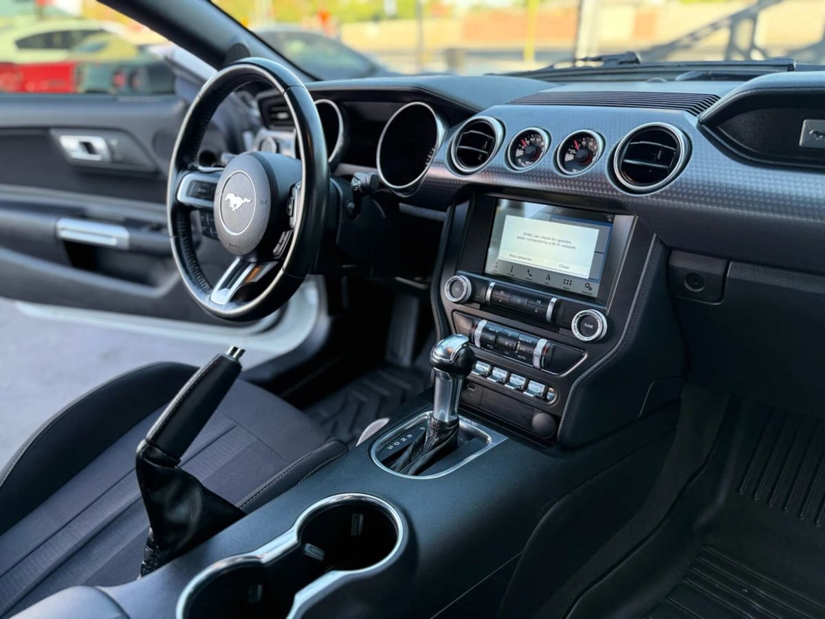 2018 Ford Mustang GT photo 15